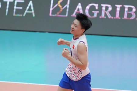 Đặng Thị Hồng vất vả sau án phạt cấm thi đấu