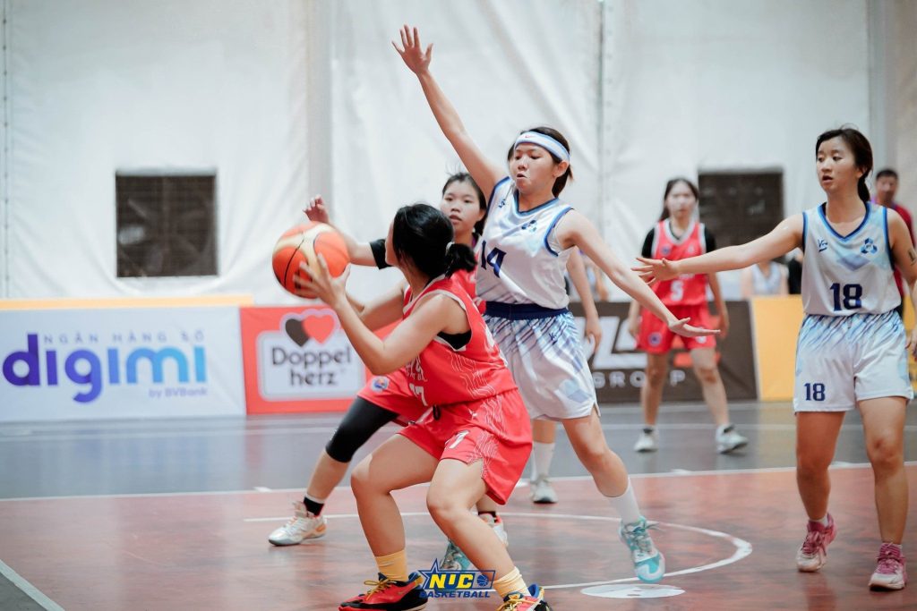 Vì sao các ngân hàng đang có xu hướng tài trợ cho các giải đấu bóng rổ ở Việt Nam ?